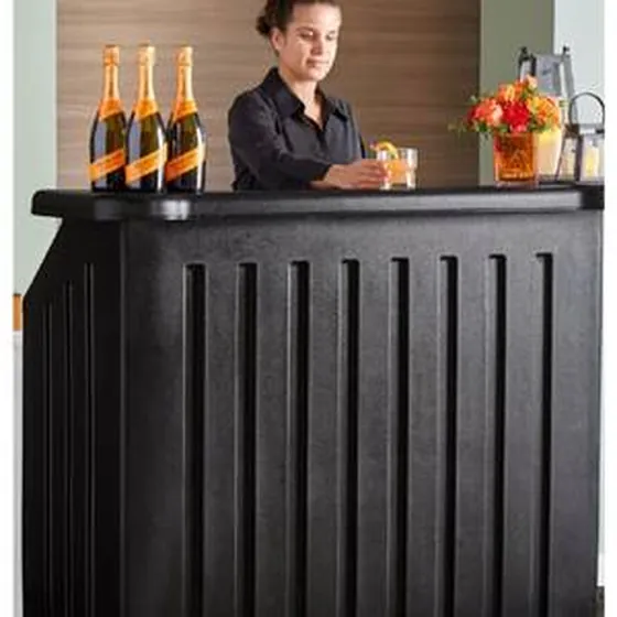 Serving bar