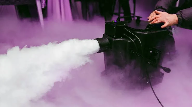 Low-Lying Fog / Smoke Machine